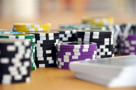 Pagar impostos sobre os ganhos de poker online